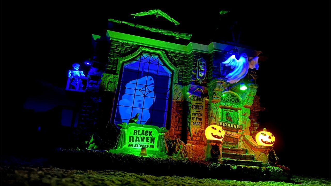 Black Raven Manor - New for 2020 Lemax Spooky Town Michaels Exclusive