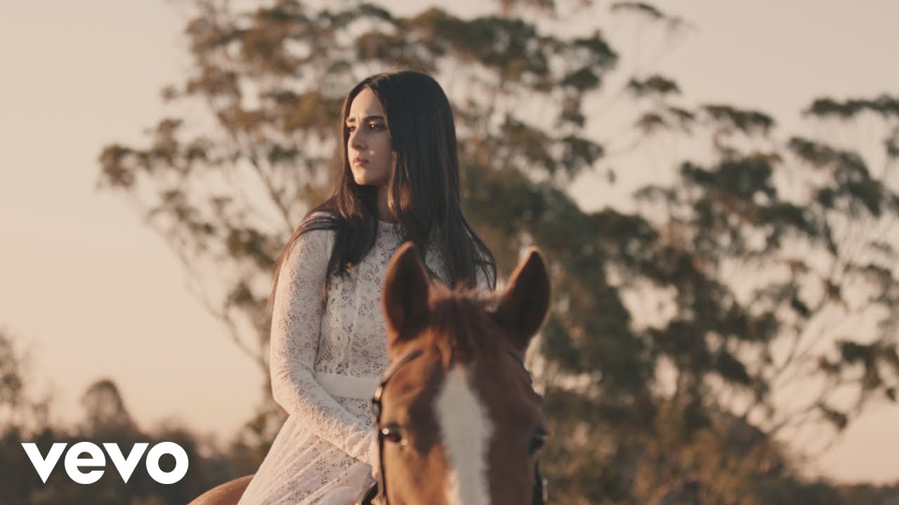 Missy Lancaster - Never In Love