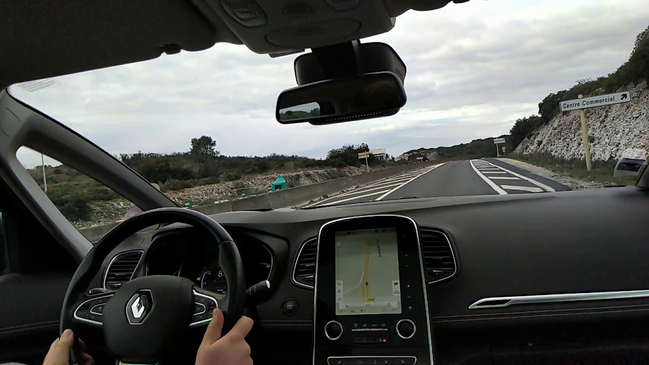 Renault Grand Scenic Initiale drive + steering assist + adaptive cruise + horn