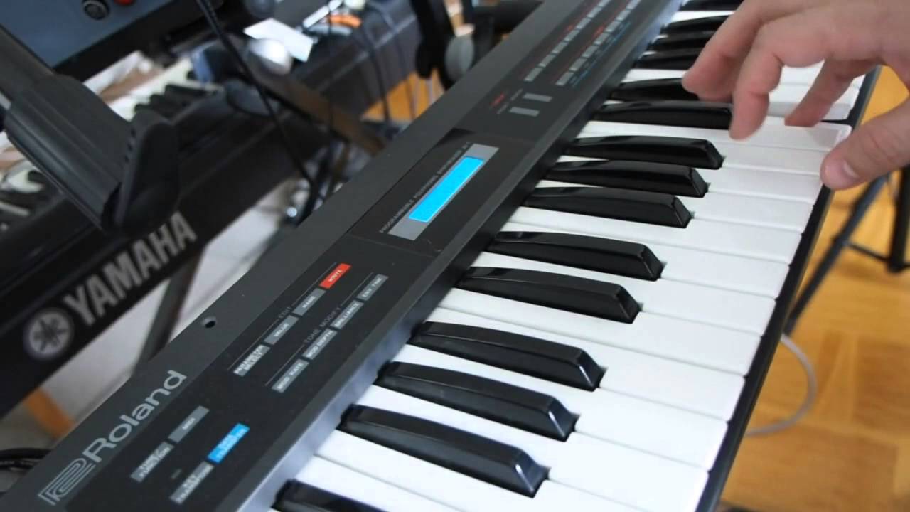 Roland Alpha Juno - demo of some patches