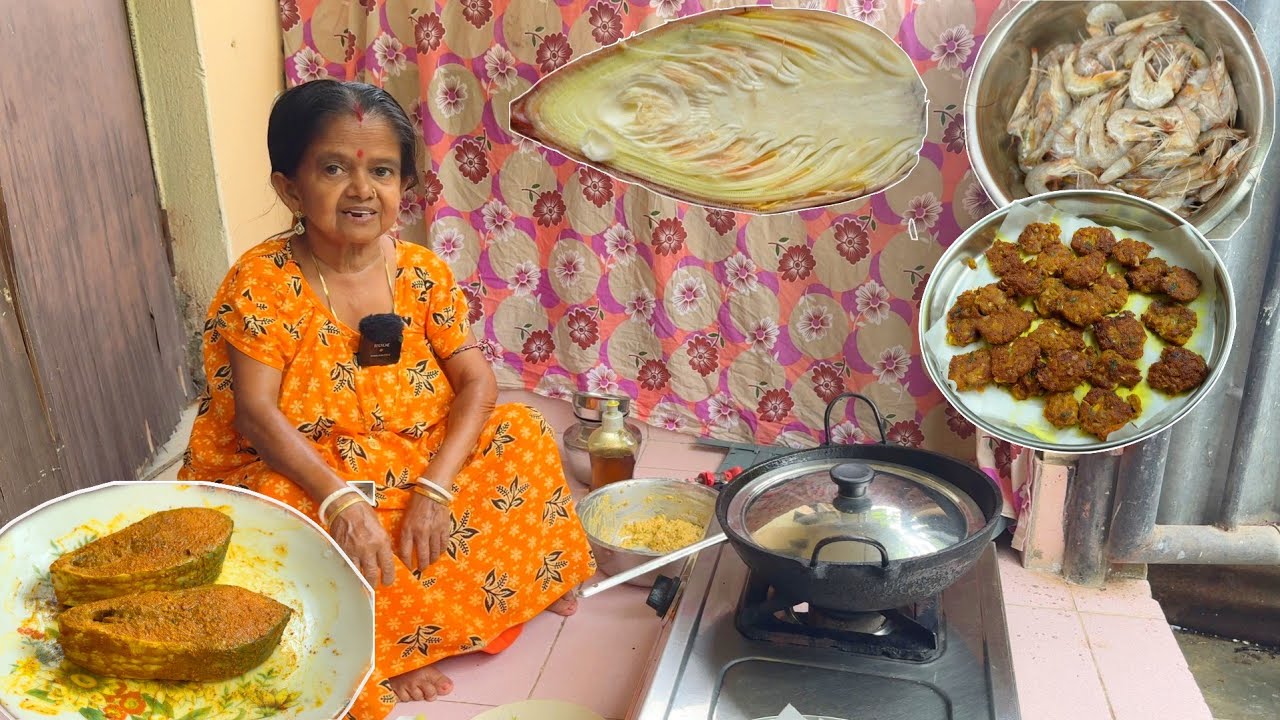  ইলিশ মাছ ভাজা আর কলার মোচার বড়া Kolar Mocha Chingrir Bora aar ilish mach bhaja