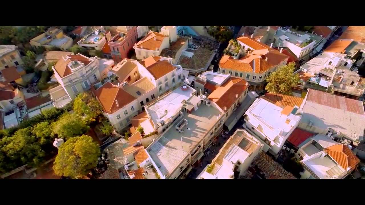 Έ&nu;&alpha;&sigmaf; Ά&lambda;&lambda;&omicron;&sigmaf; &Kappa;ό&sigma;&mu;&omicron;&sigmaf; - Official Trailer [HD]