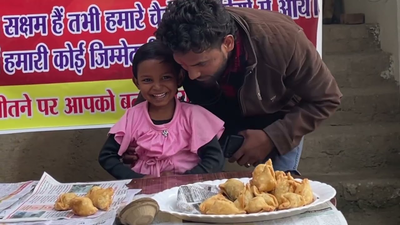 1 minute me 6 samose khao 151 le jao 👍😎