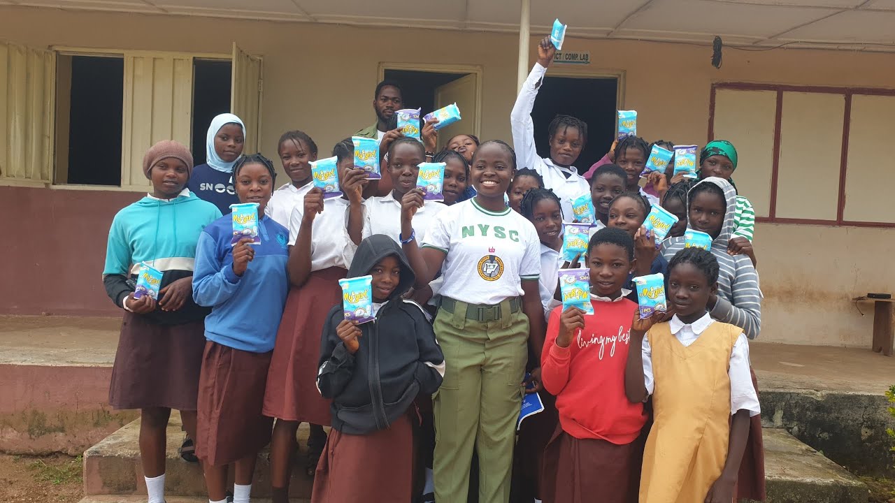 A young NYSC member proves girl students should get free sanitary pads
