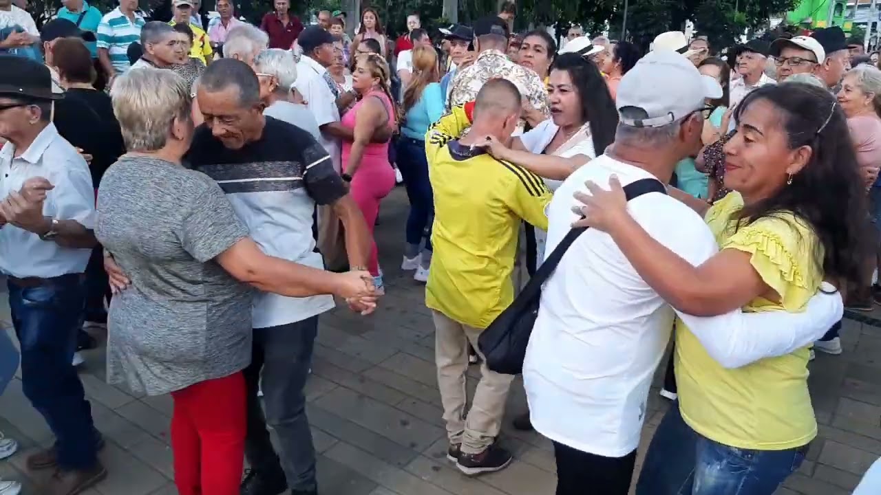 Los integrados parranderos. Varios temas. Julio 6 2024.