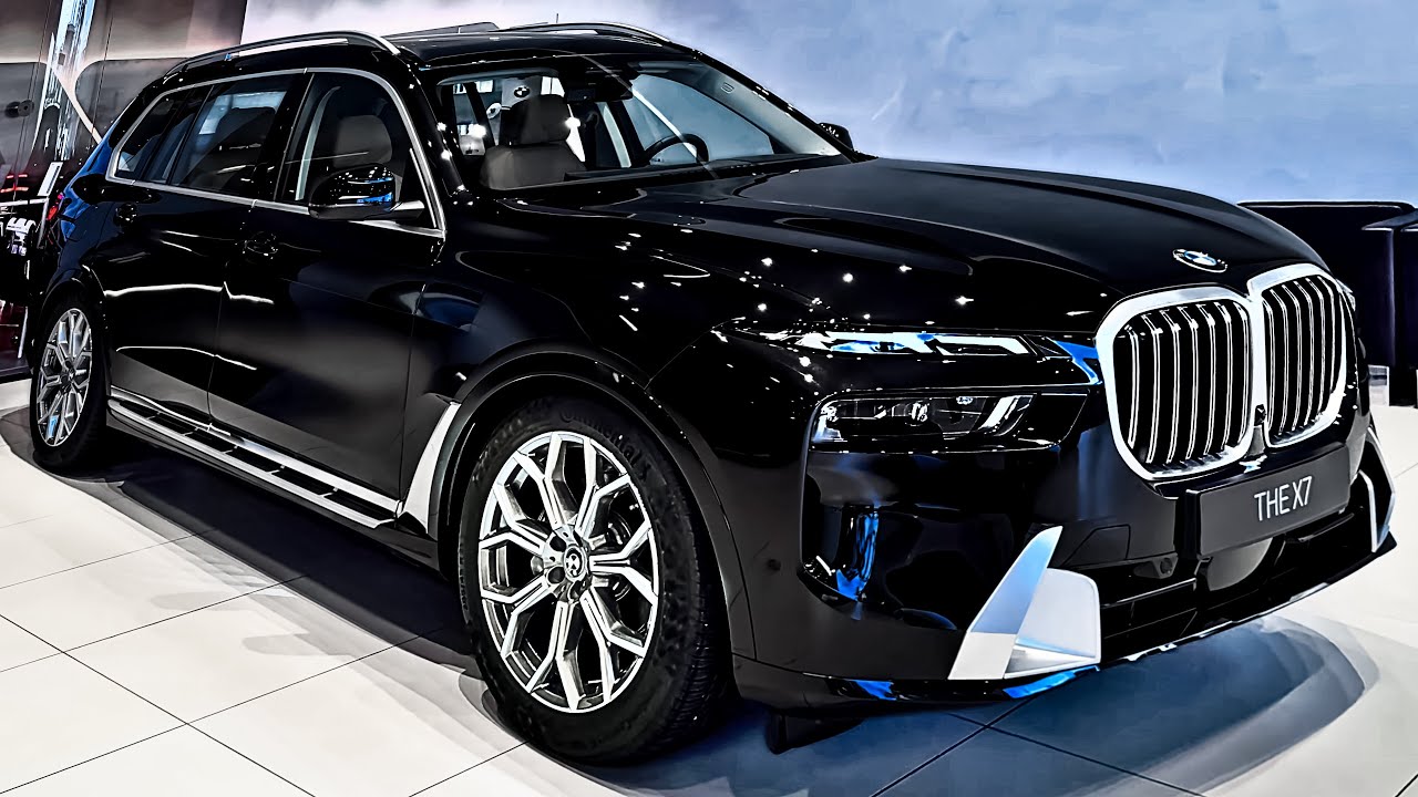 2025 BMW X7 - Brutal Luxury SUV, Interior & Exterior