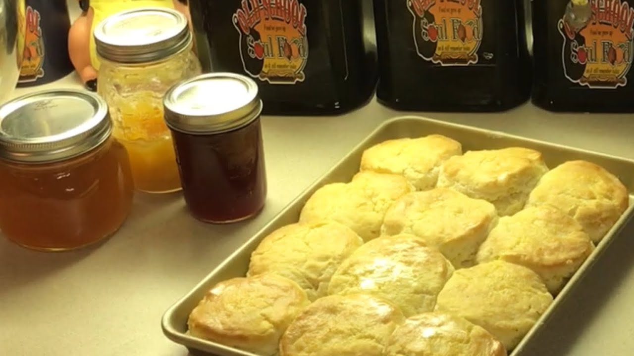 TRYING OUT MY RECENT OLD SCHOOL JELLIES/PRESERVES (PEACH/PLUM(WITH OLD SCHOOL FORMULA L BISCUITS)