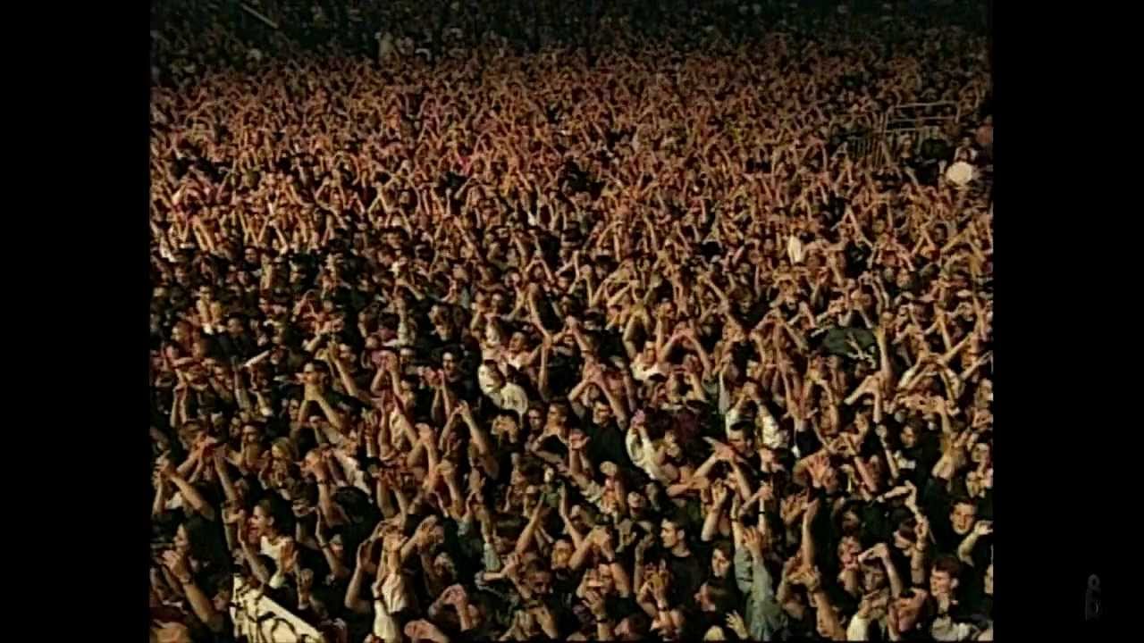 ÁKOS - ÖRVÉNY (1995) :: Official video