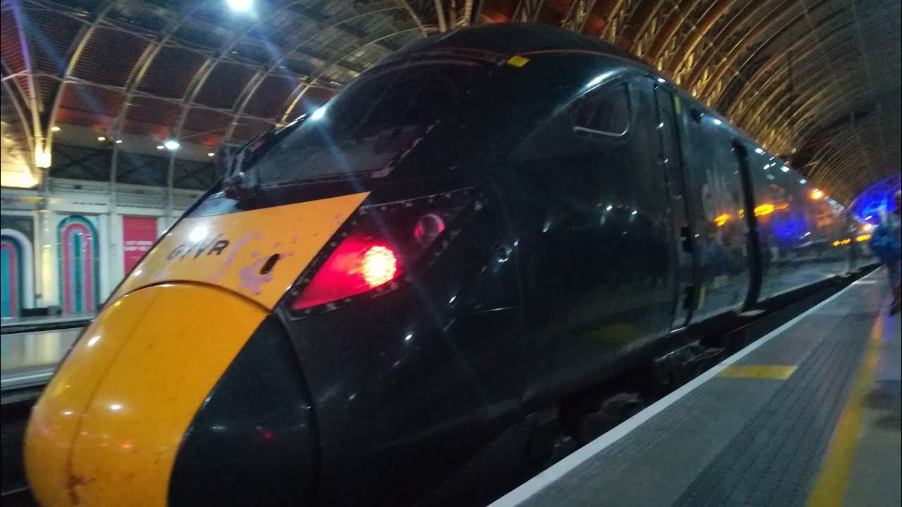 Advent Day 24 Trip Report Great Western Railway Class 802 (802 113) Bristol - London 