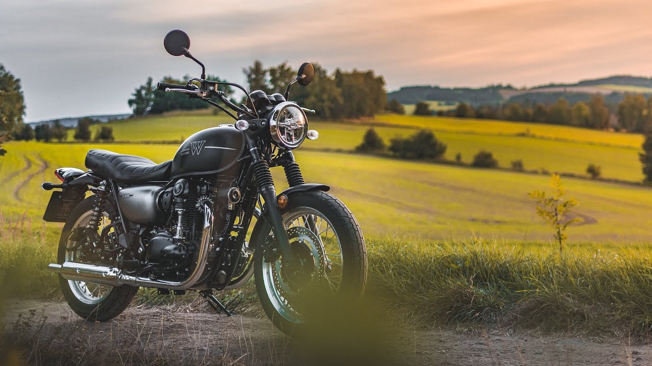 Kawasaki W800 – klasický dvouválcový motocykl nyní za 199 000 Kč