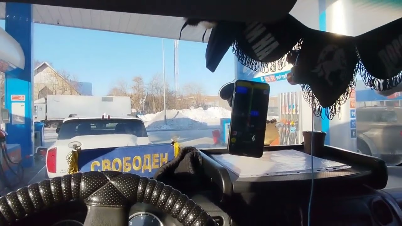 Яндекс тариф грузовой. Потихоньку работаю, но пока работа не радует. Новосибирск.