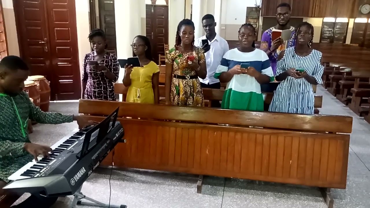 O blessed are those who fear the Lord....Catholic hymn 32....Performed by Collins and Friends.....