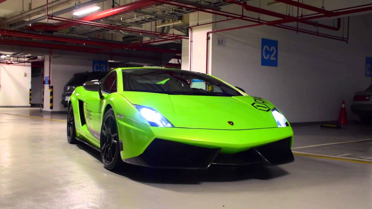 Lamborghini Gallardo LP570-4 Superleggera - Start-Up, LOUD REVS, and Hard Acceleration!!!