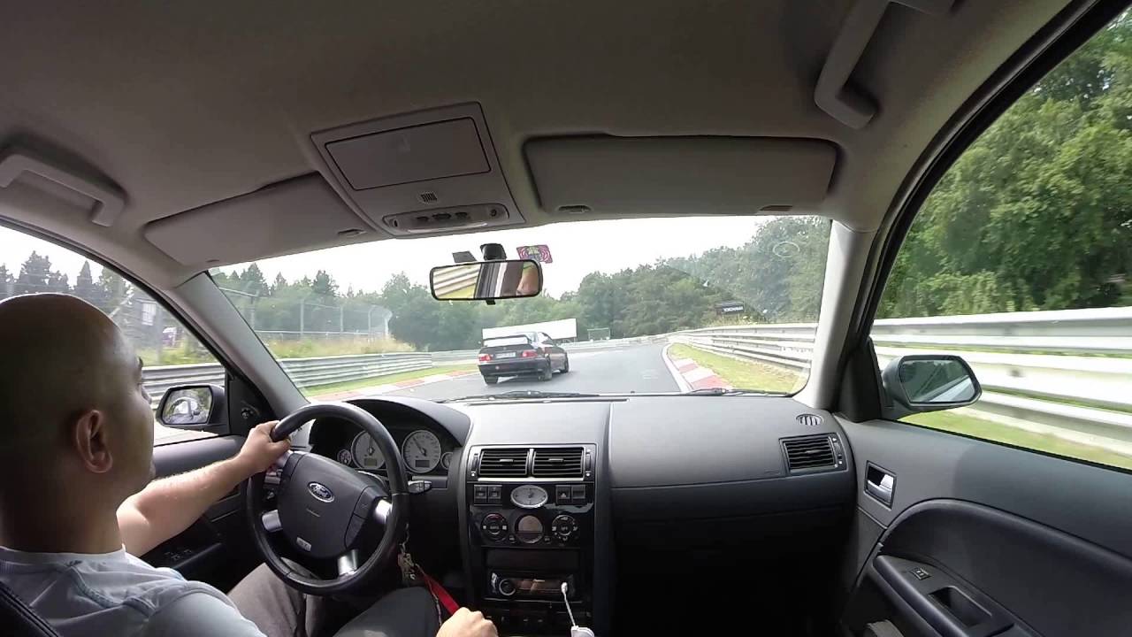 Ford Mondeo st220