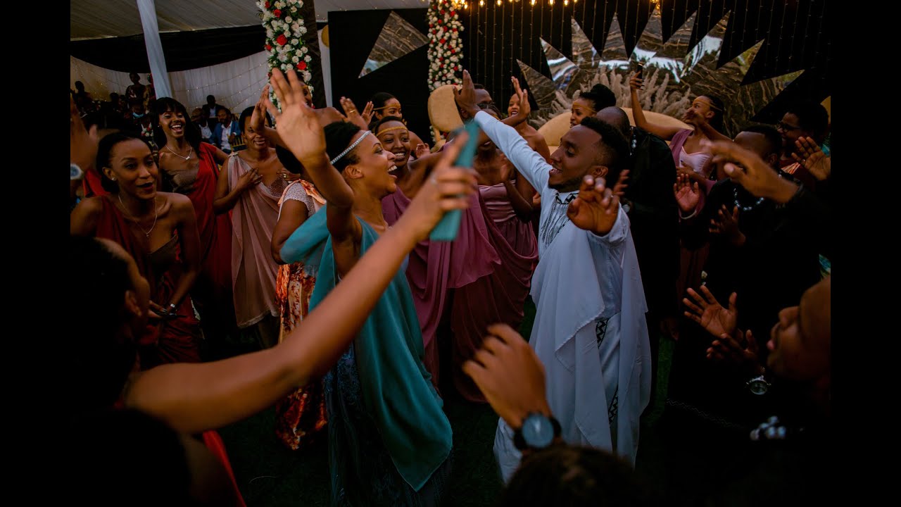 Elie BAHATI - Wedding Songs Mashup Video (No One Like You/Nasinzia/Bindimo)