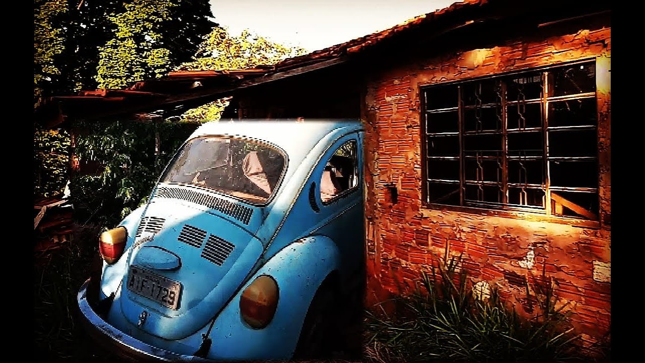 Casa Abandonada com Fusca na Garagem