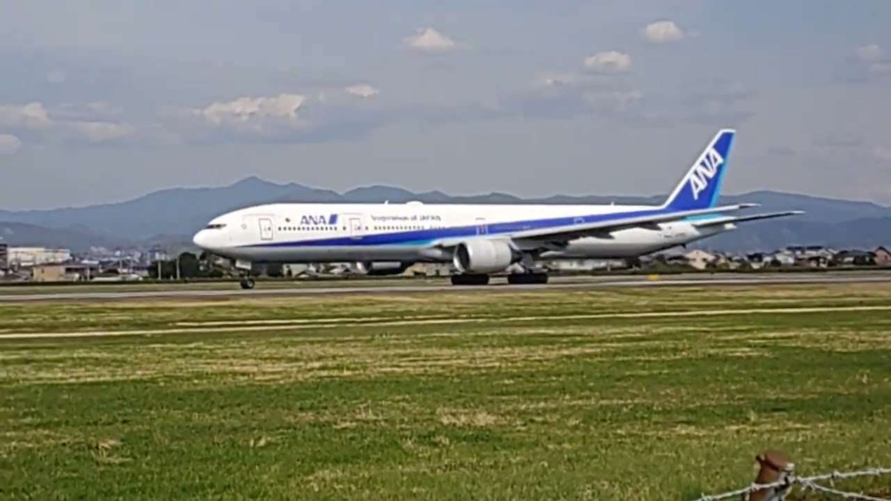 松山空港592便離陸773🛫（JA755A）
