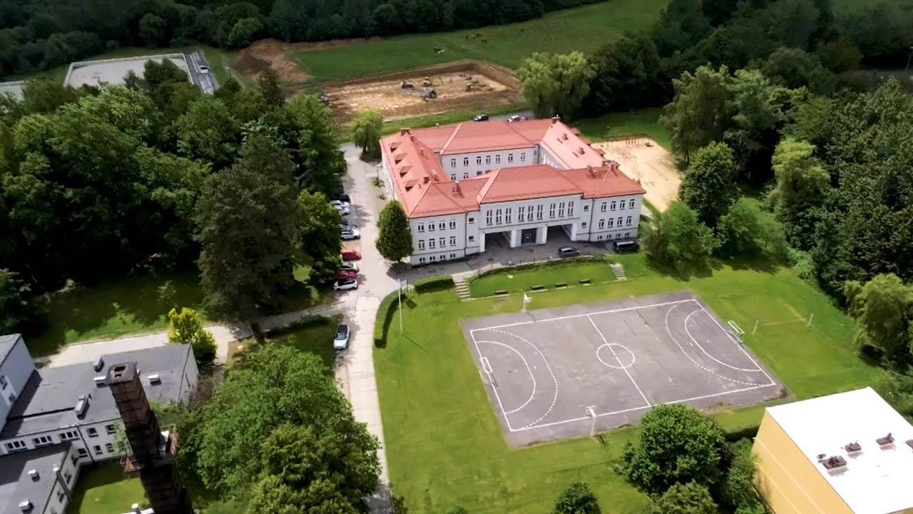 ZSAiO Żywiec – Moszczanica z lotu ptaka 🎓🚁