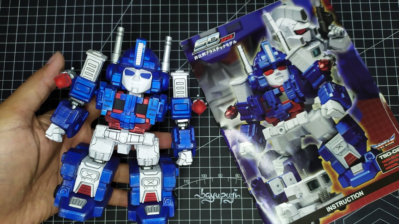 (English subtitle) Quick Review Model kit Topeam Transformers Ultra Magnus painted build