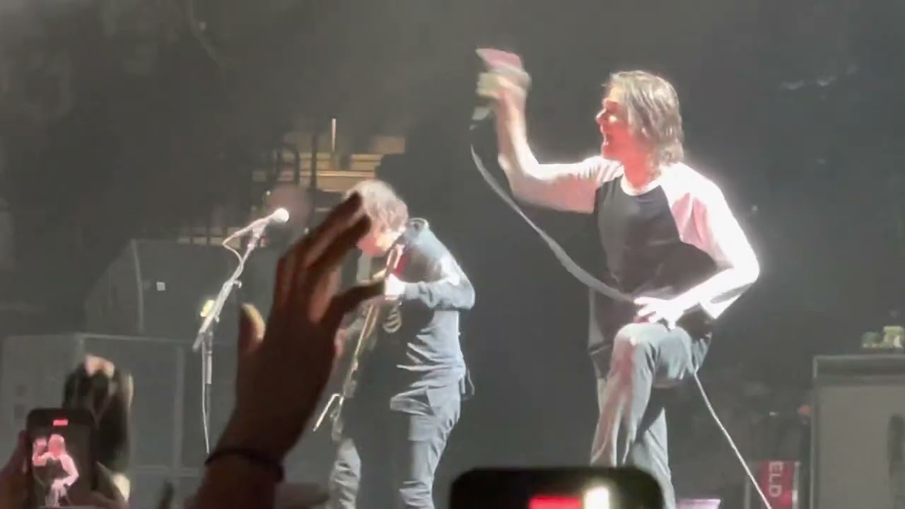 My Chemical Romance - Helena (Live in St. Paul, MN)