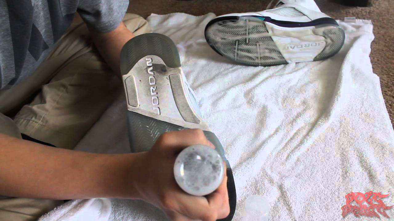 How to Get Rid Of Yellowing on your Sole!