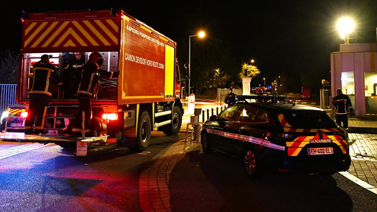 Fire breaks out at Paris business school HEC, no casualties