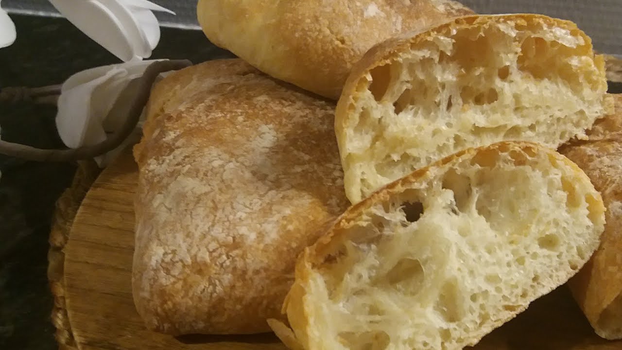 Homemade Ciabatta bread recipe without kneading and maxi aerated