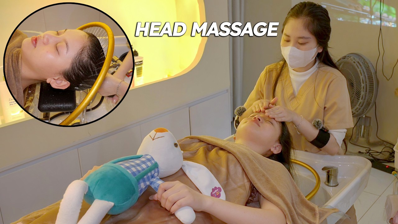 ASMR: $4 Water Head Massage in Da Nang 🇻🇳