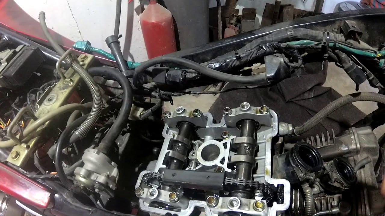 Жесть !!! ✅ ЗАСТУЧАЛ двигатель (Hyosung Gt250R) Часть 1!!!