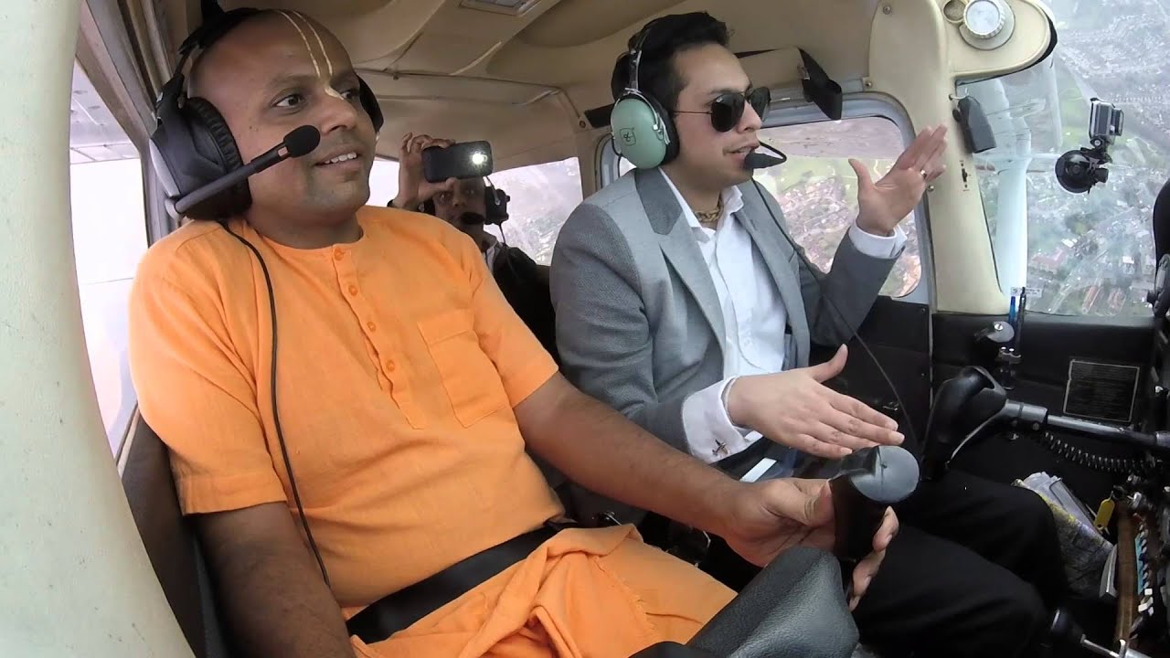 Gaur Gopal Prabhu and Sruti Dharma Prabhu flight