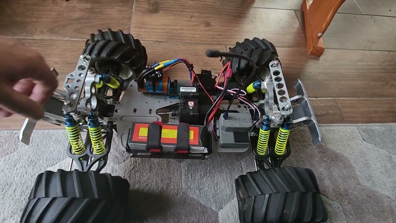 tmaxx 2.5 converted to brushless