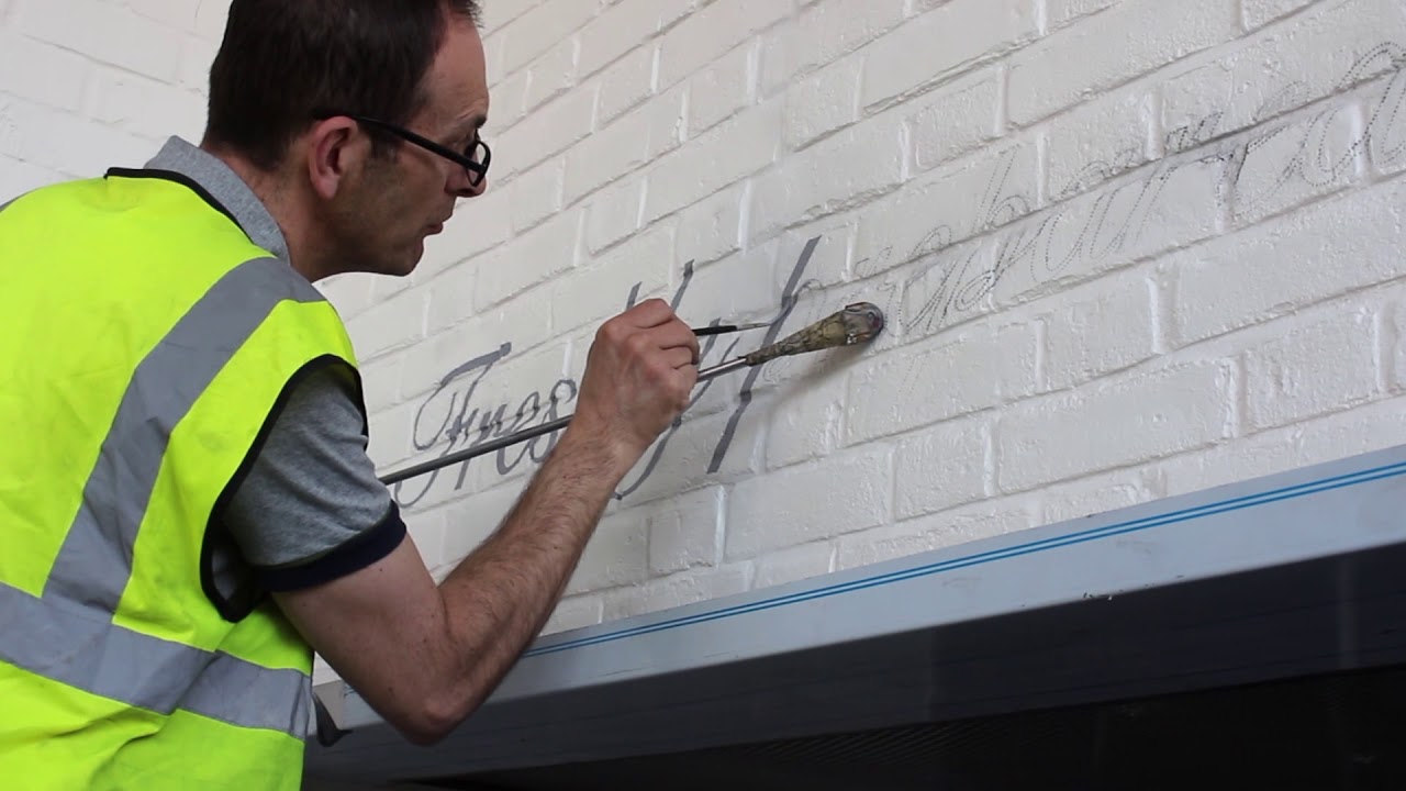 Tranditional Signwriting at Pret A Manger