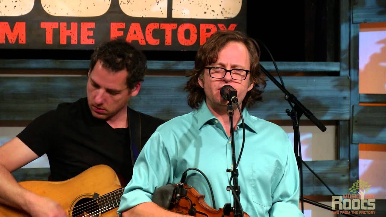 The Infamous Stringdusters 
