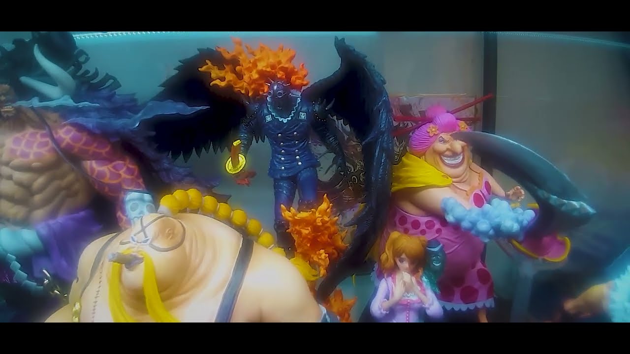 One Piece figure collection