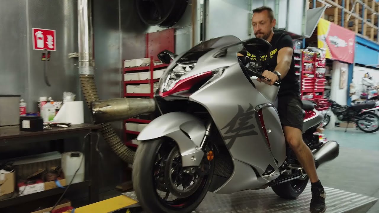 3 generations hayabusa on the test