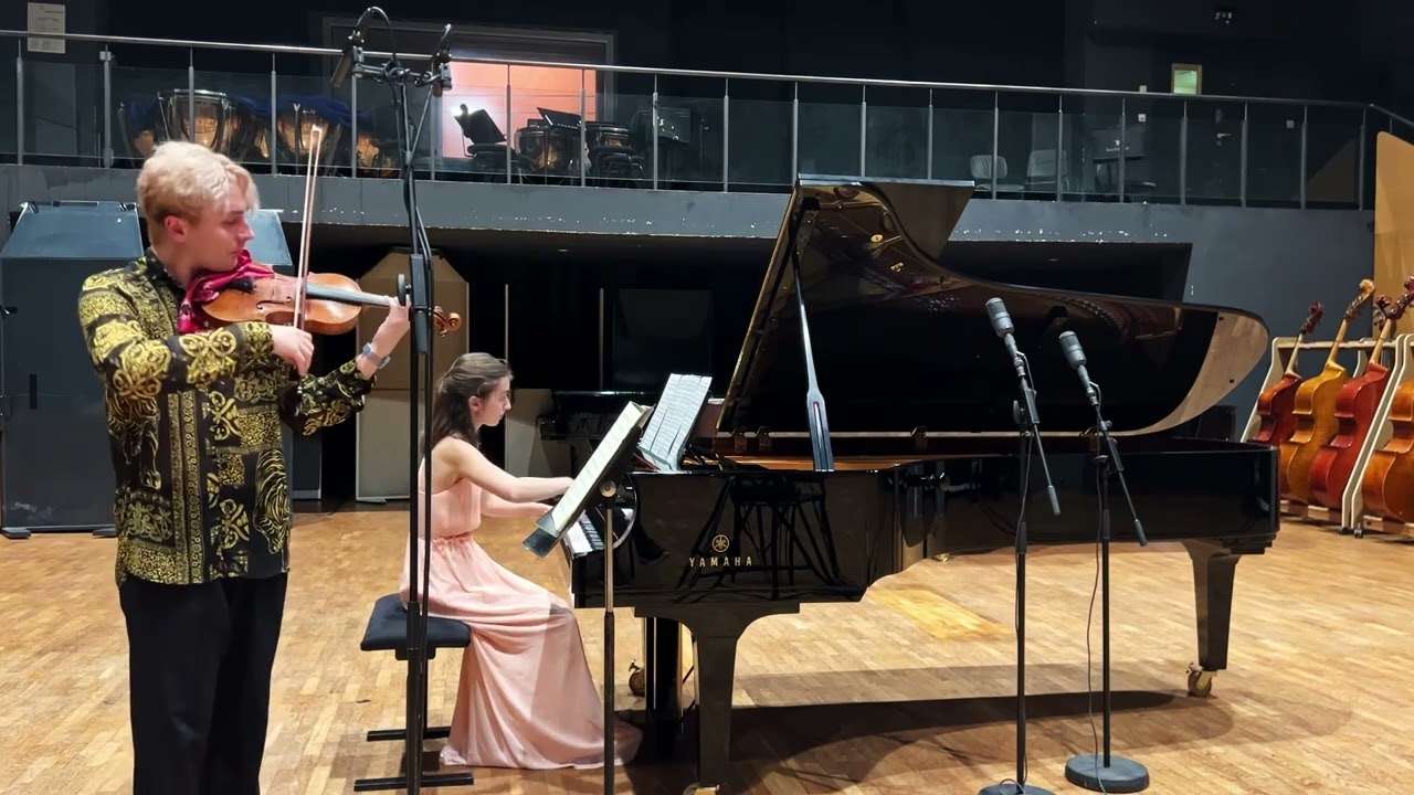 MOZART Sonate nº21 pour violon et piano en mi mineur part 2