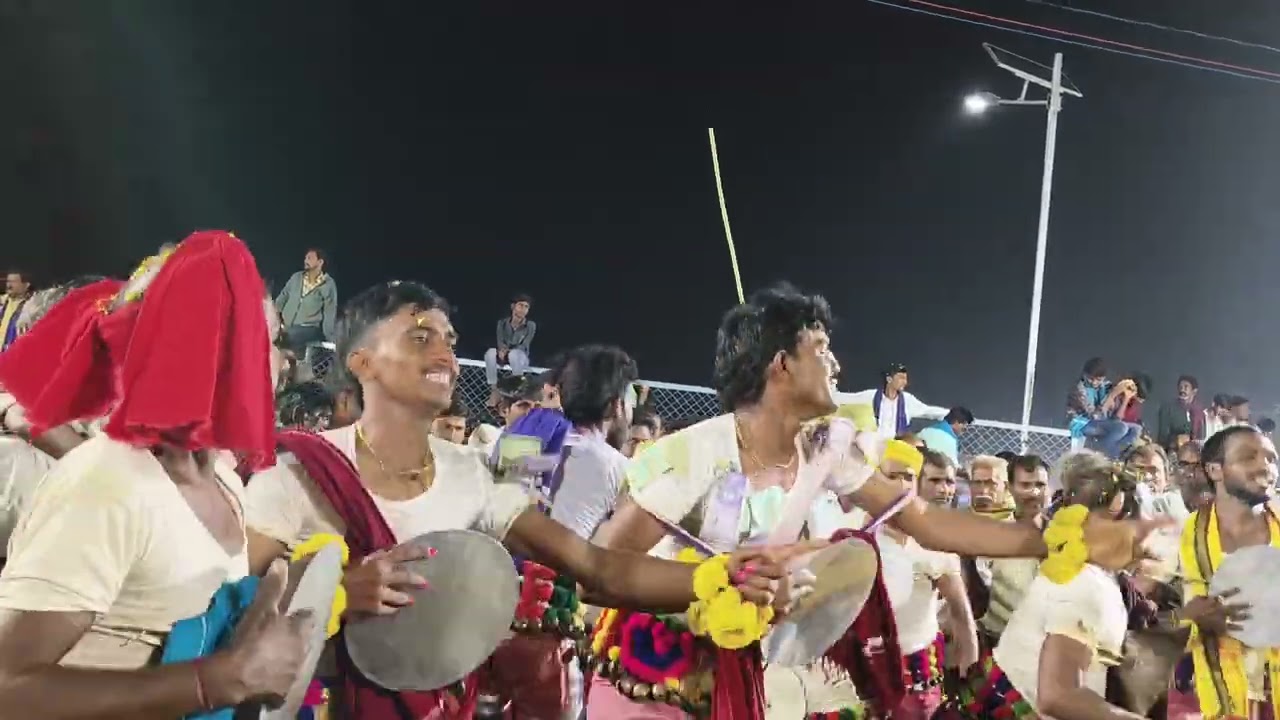 నీలకుండీలు సువారట ఉప్మాకు గ్రామంలో సూపర్ వీడియో ఫ్రెండ్స్ 👌👌👌
