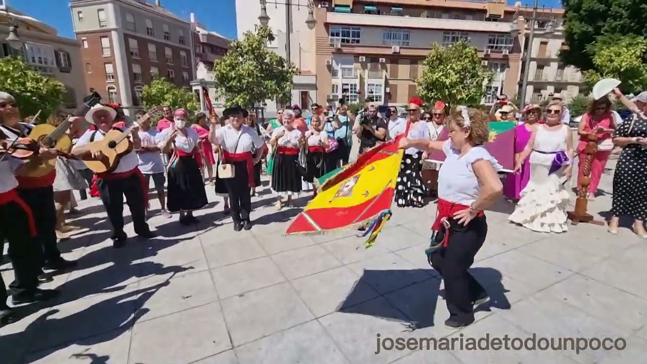 Feria de Málaga 2024. 1. Verdiales en la Plaza Victoria. Baile de la Bandera