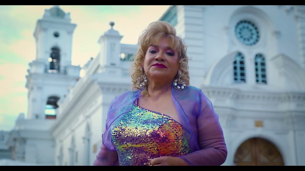 Anita Lucía Proaño   Idilio Video Oficial Letra y Musica Dr Angel Urquizo