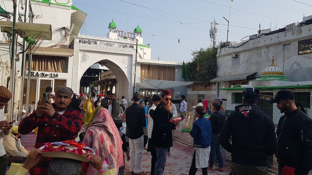 6/2/26 Khawaja Garib nawaz ki Dragh Sharif ziyarat or mahoul ky hai jjaman Ghazi ajmeri Chanchal
