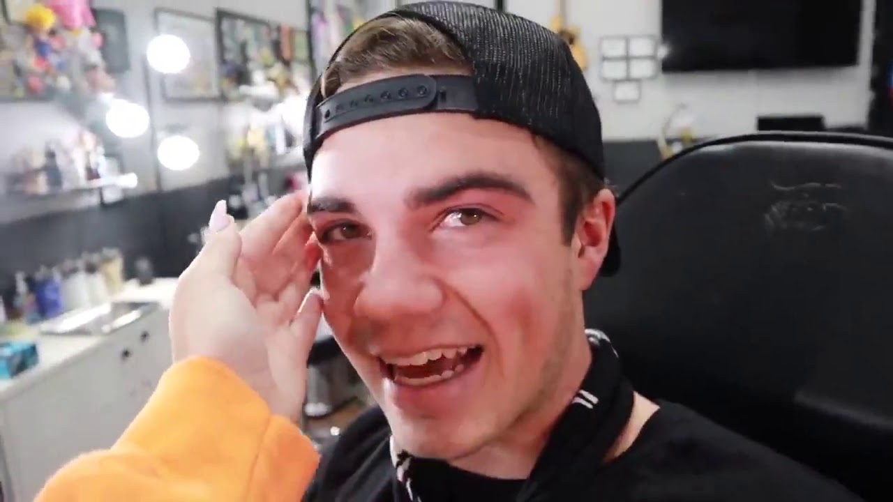 Jordan Beau! Blindfolded Bird Box Tattoo Challenge! Ft. Romeo Lacoste