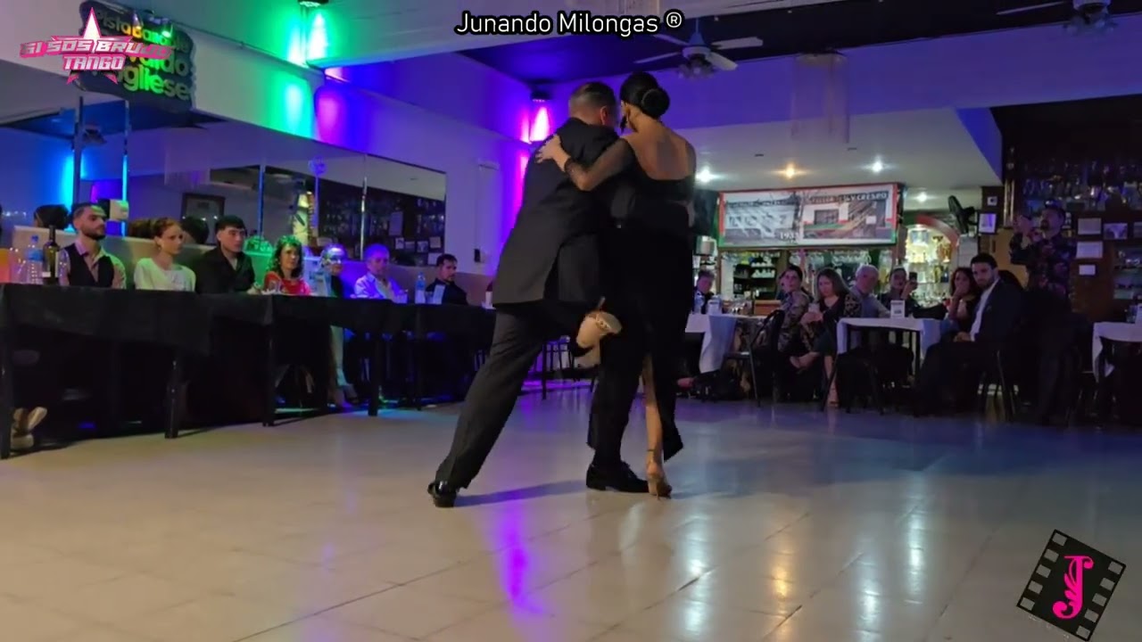 PANCHO MARTINEZ PEY & ANITA PONCE || Barro (Osvaldo Pugliese / Alberto Moran)