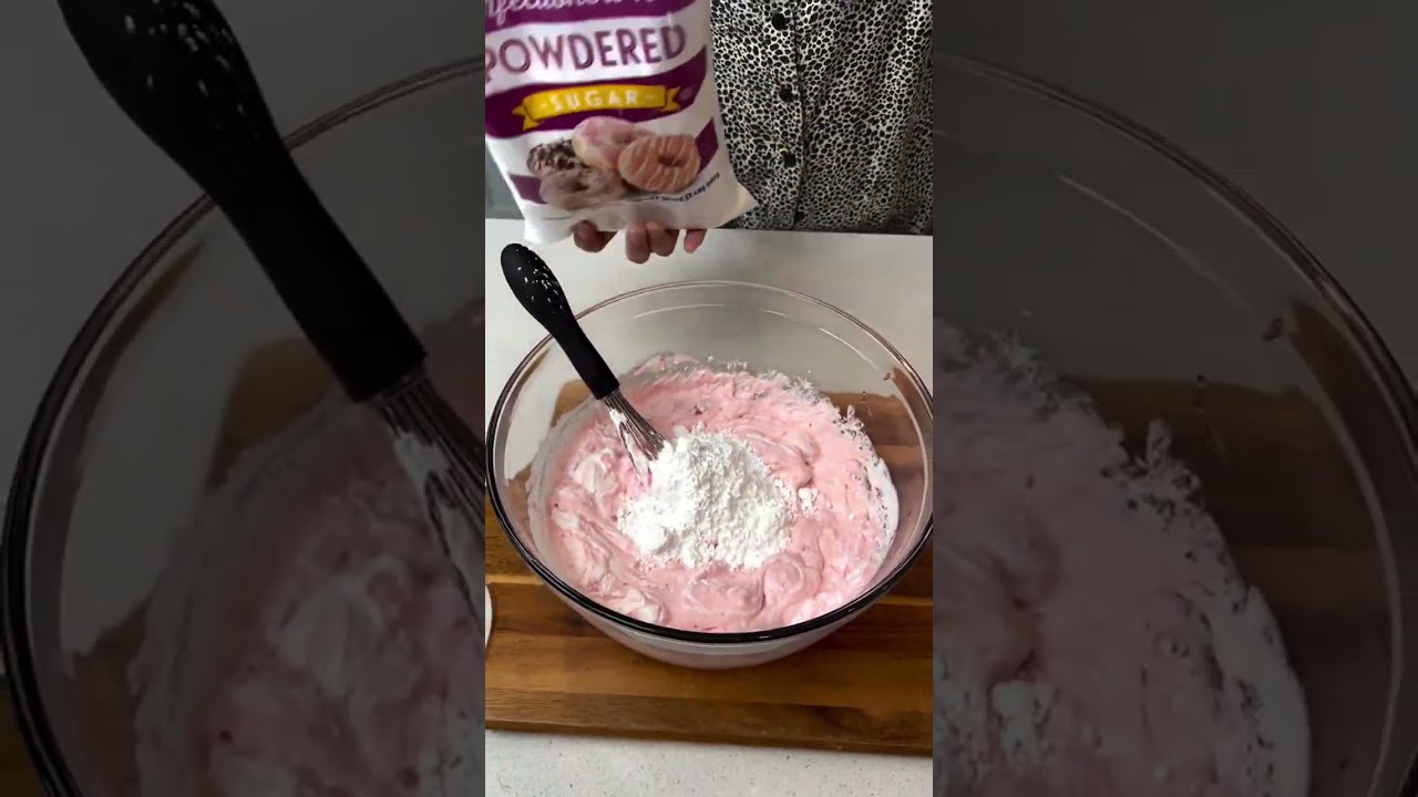 Easy Valentine’s Day no-bake cake