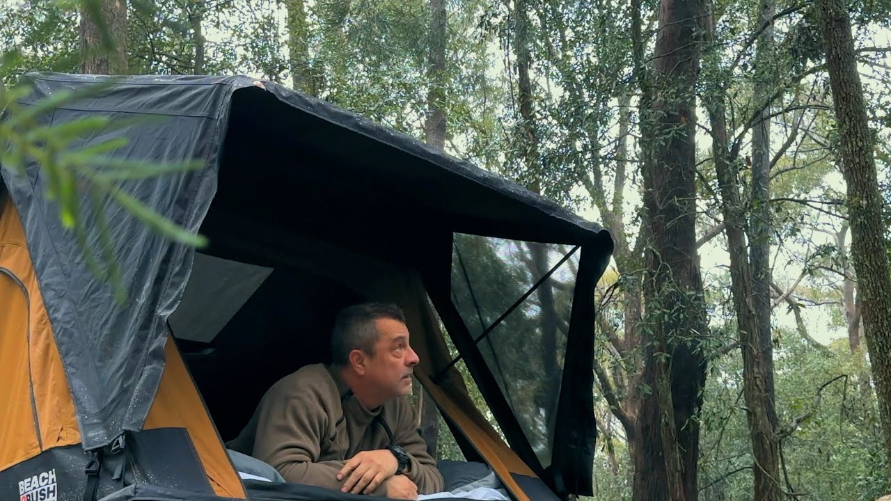 Solo Camping in RAIN & Relaxing Cooking Comfort Food - ASMR