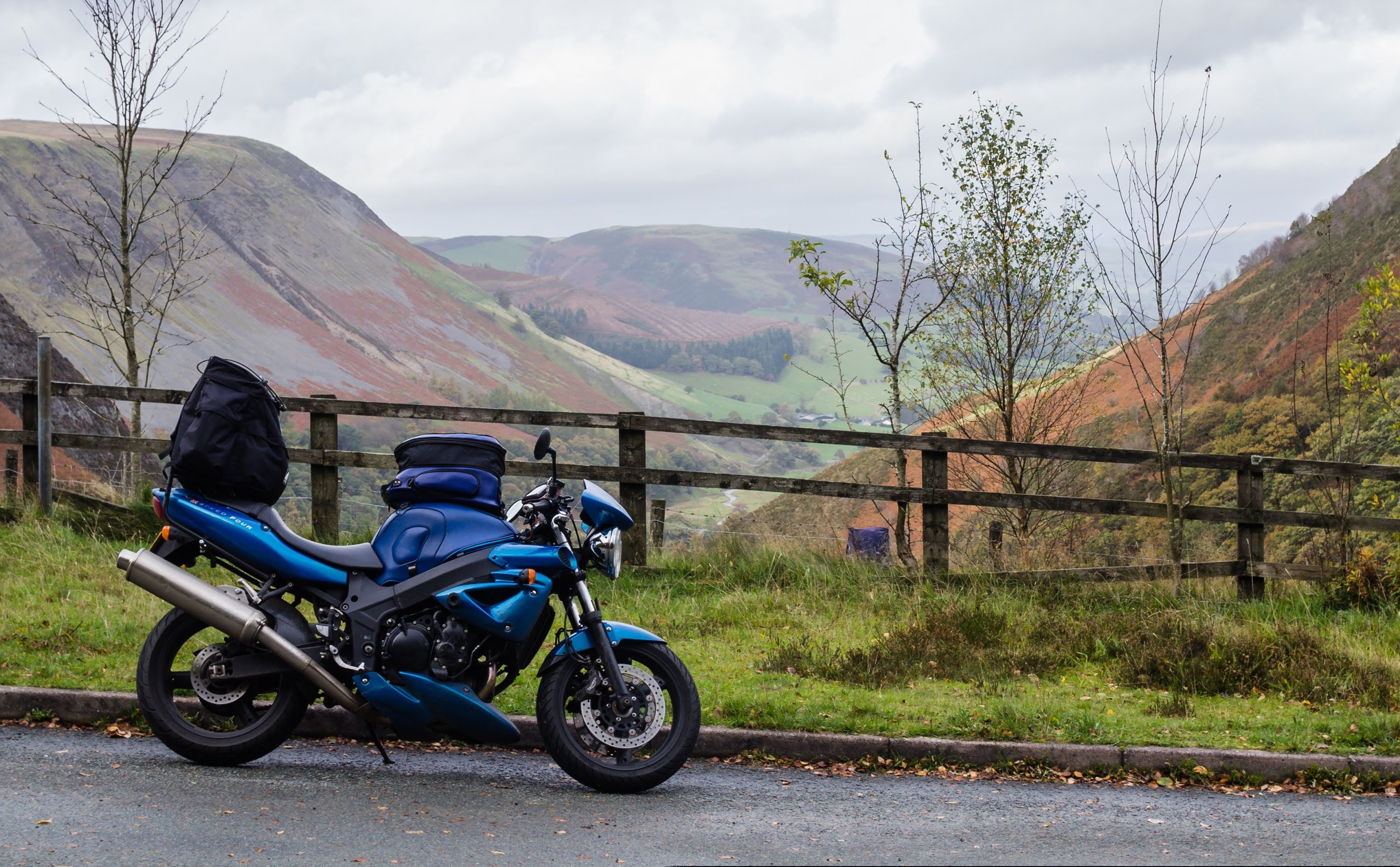 Triumph Speed Four walk around