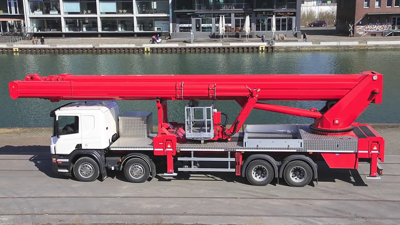 Oxley Piattaforme Srl Piattaforma aerea RUTHMANN STEIGER ® T 720 -