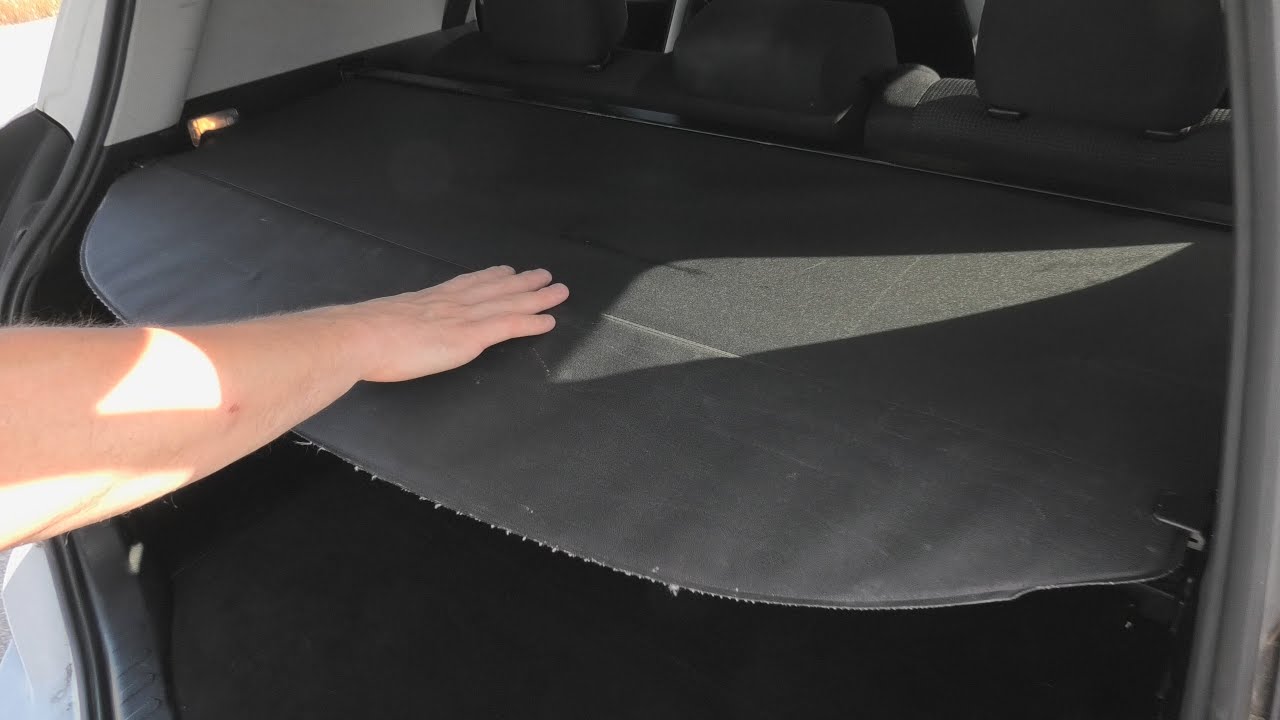 Toyota RAV4 (2013-2018): Secret Cargo Cover Storage Location!