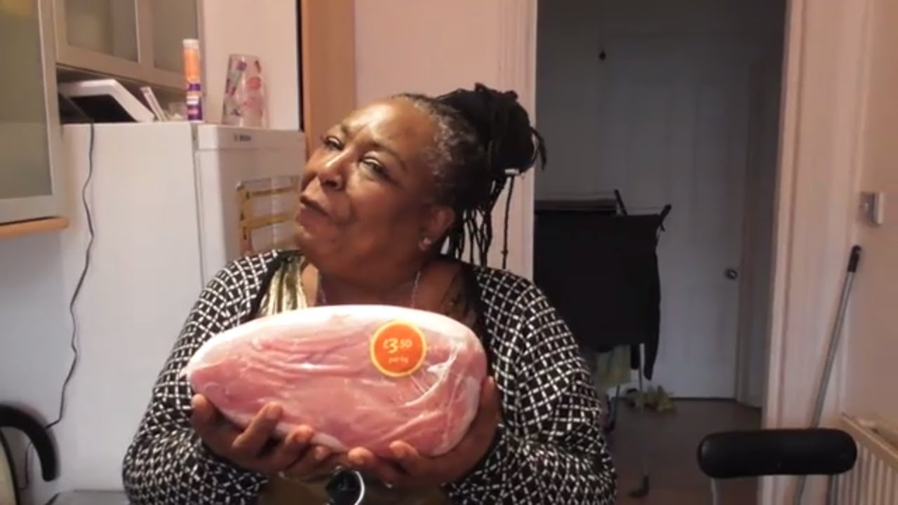 How to make Honey glazed Cola Ham