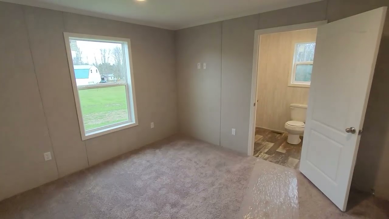 Отдельный, новый (2024 г.) дом, 3 спальни, 2 ванные комнаты - 280 Phillips rd, Glenburn.
