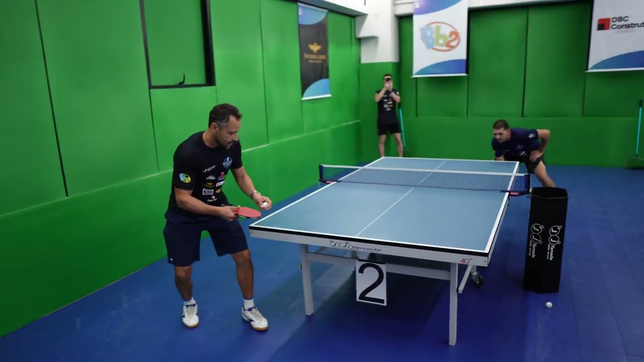 LUCAS CONTRA THIAGO MONTEIRO NO TÊNIS DE MESA